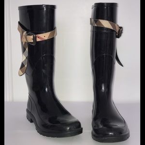 Burberry Black Rain Boots with Novacheck
